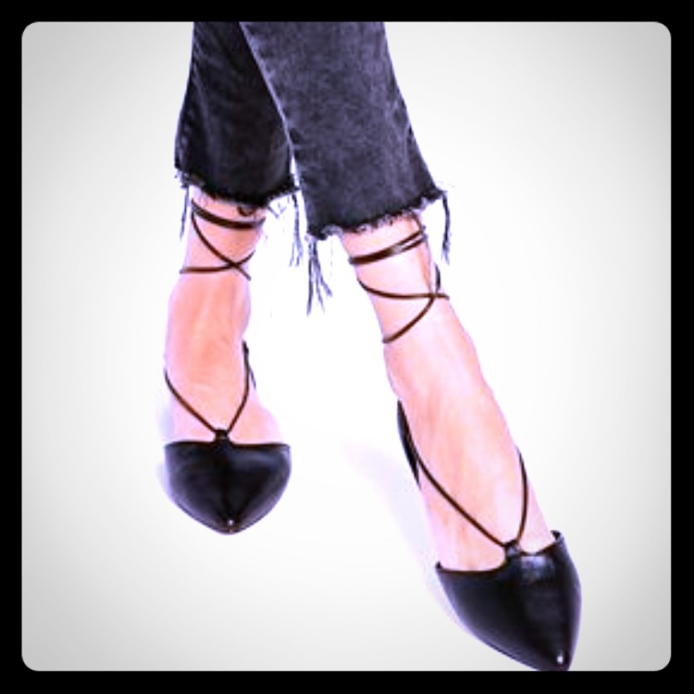 ALDO black leather pointed toe lace up flats